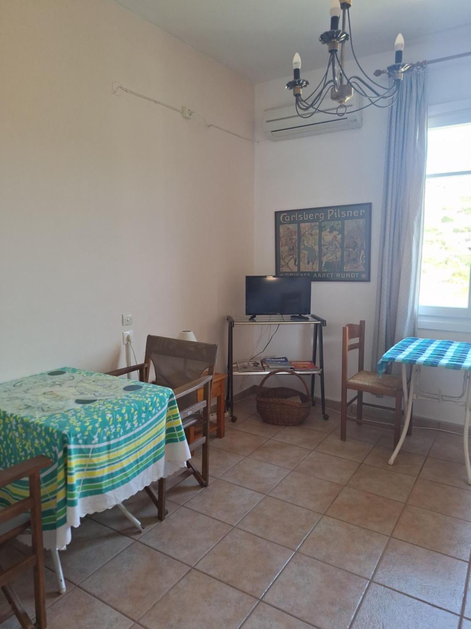 Blue Dolphin Hotel Баци Екстериор снимка