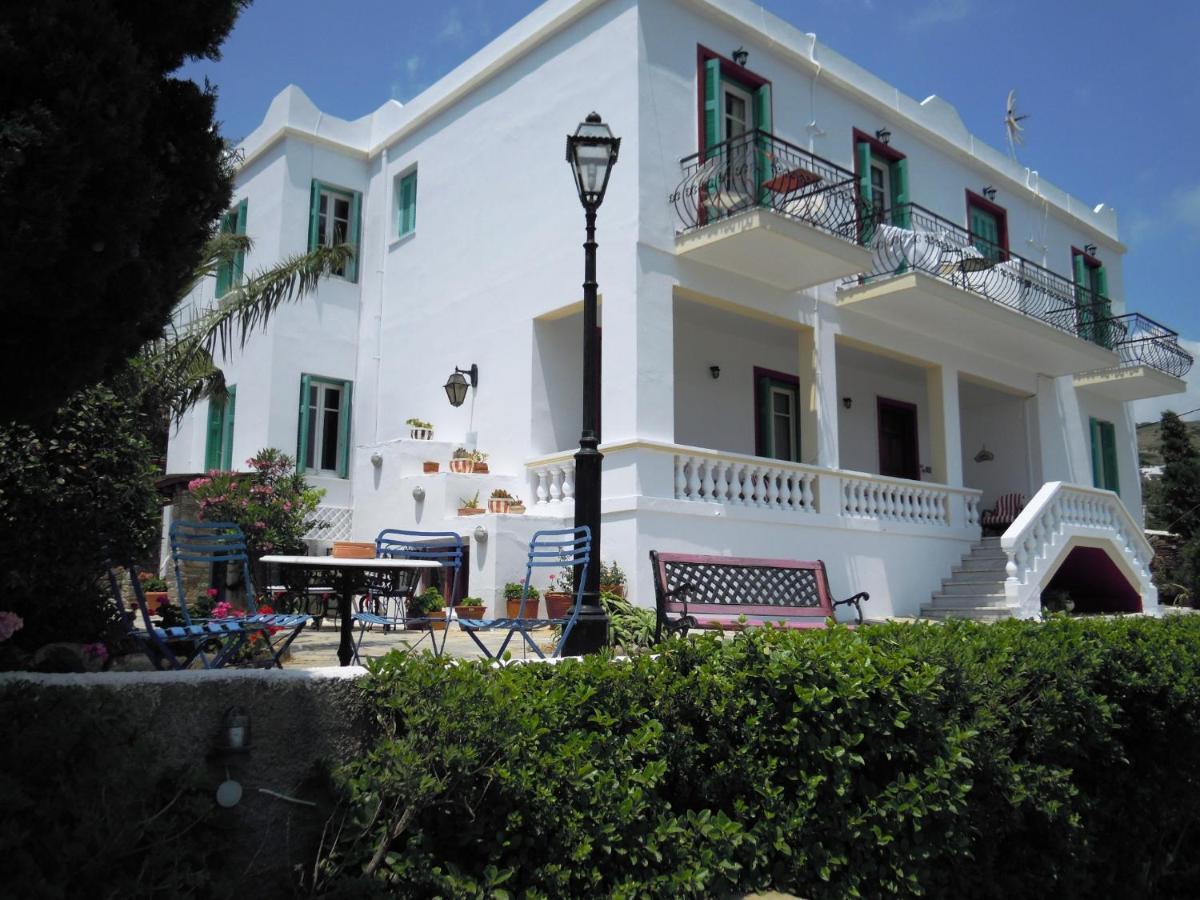 Blue Dolphin Hotel Баци Екстериор снимка